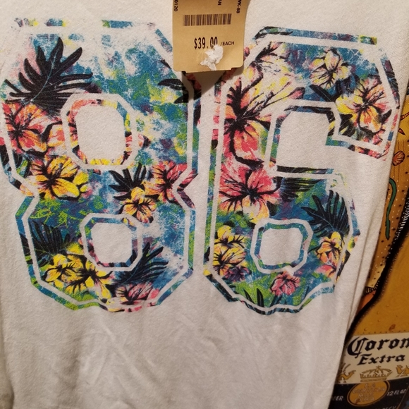 BUFFALO Sleeveless Graphic Tee (Womens' Size S) - Picture 2 of 6